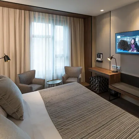 Catalonia Plaza 4* ברצלונה